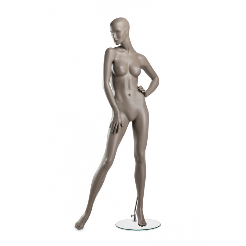 Coy – Damenfigur – Hände an der Hüfte – Hindsgaul